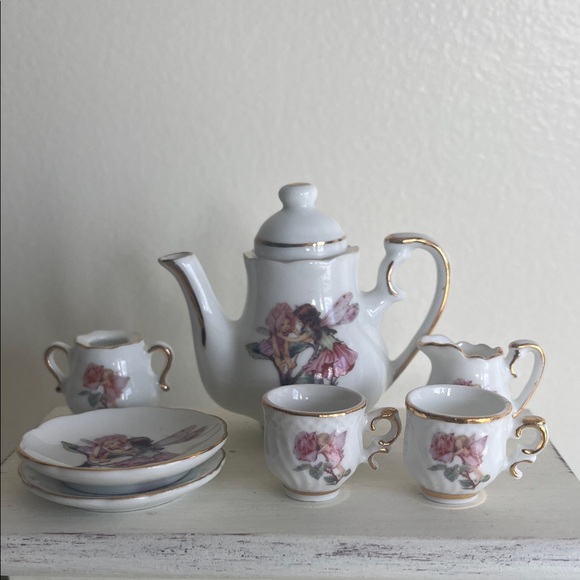 Miniature Reutter Porcelain Flower Fairies Tea Set - Picture 7 of 7